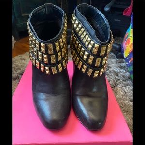 Betsey Johnson Booties
